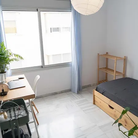 Central Penthouse With Large Private Terrace, 2 Bd Apartment Tarifa